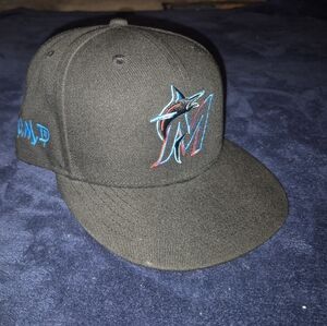 New Era 59fifty Black Florida Marlins Fitted Hat New